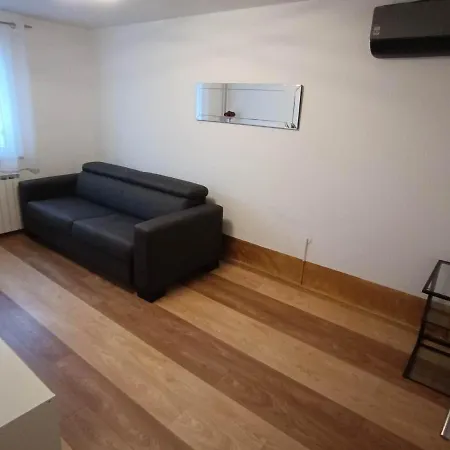 Roki Zagreb